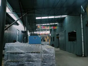 honorliving glass factory workshop